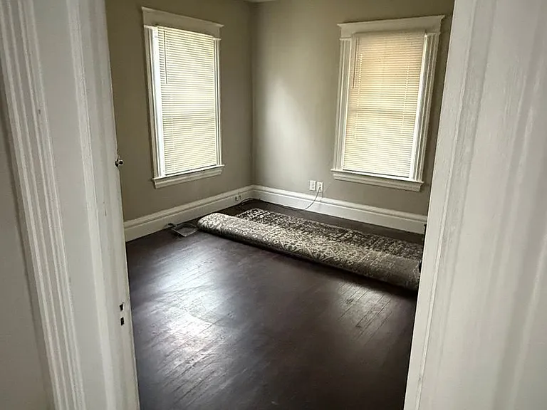 1132 Monroe Ave — Photo 11