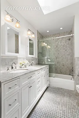 Sold by Corcoran | media 8