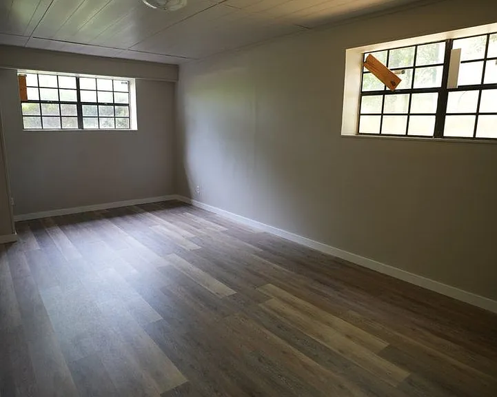 922 Henry Ct SW — Photo 21