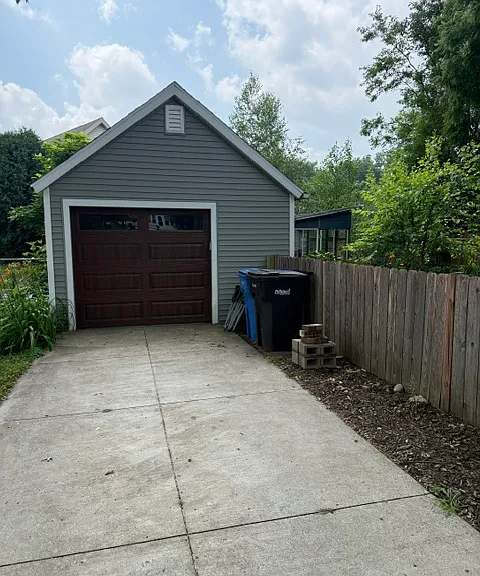 7221 Hubbard Ave — Photo 30