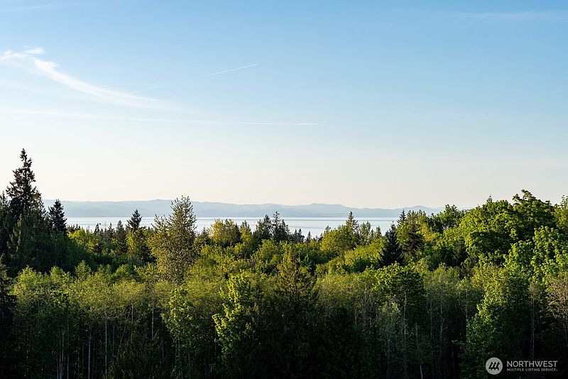 4th image of 405 Elk Run Trail