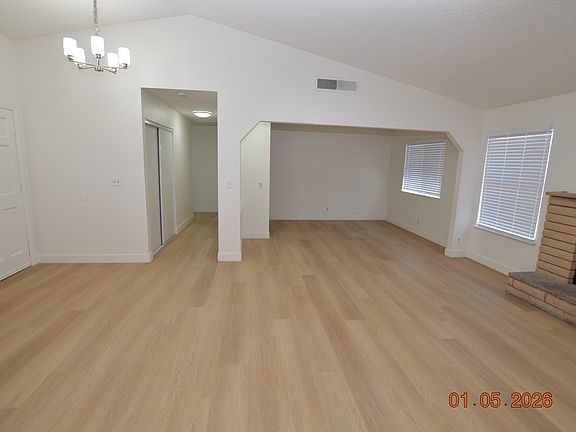 5th image of 1925 Ann Greta Dr