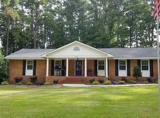205 Artillery Rd, Southern Pines, NC 28387