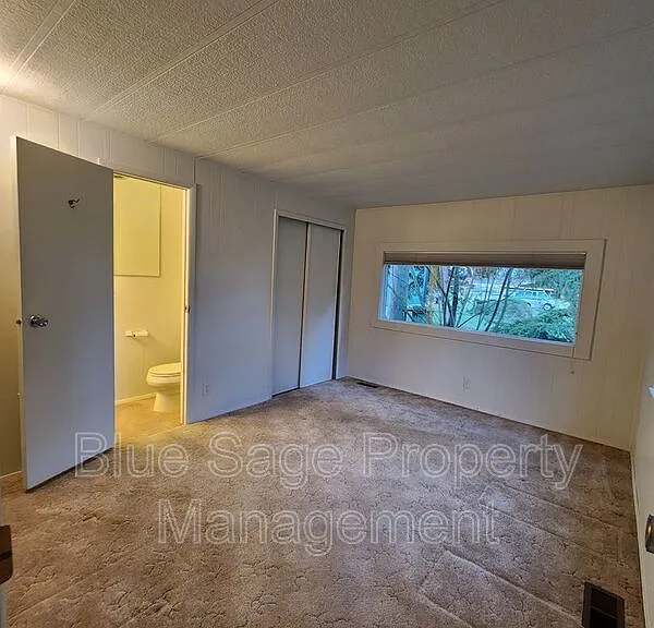 241 Evans Rd — Photo 11