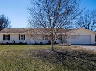 311 Gateway Rd, Marion, IL 62959