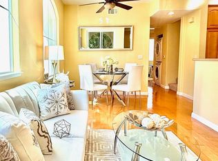 74 Parc Place Dr, Milpitas, CA 95035