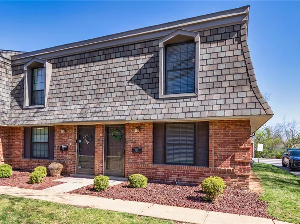 1831 Mansard Dr, Saint Louis, MO 63125