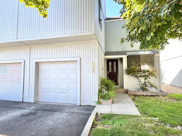 2509 Garfield Ct, Sparks, NV 89431