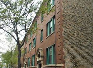 951 W Fletcher St APT 1, Chicago, IL 60657