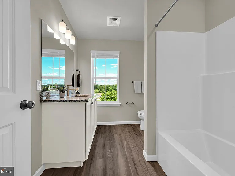 1000 Colby Ln #1101 — Photo 38