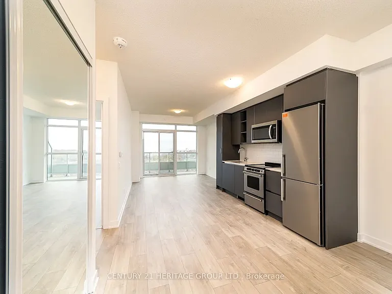 251 Manitoba St #1305 — Photo 3