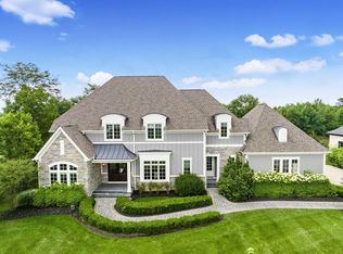 1951 Woodland Hall Dr, Delaware, OH