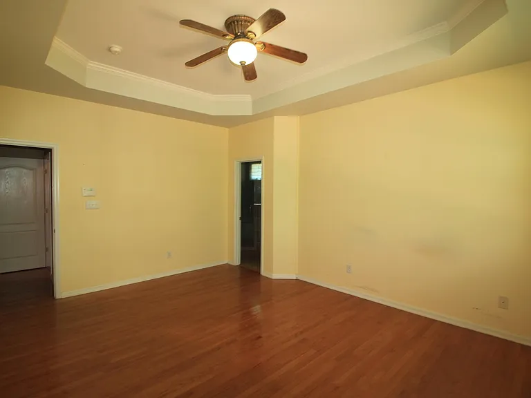 3117 Cregler Dr — Photo 12