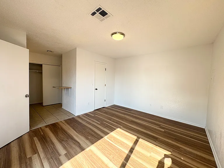 339 NW 119th St #339 — Photo 32