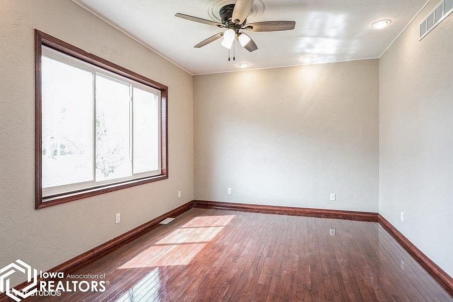 401 W Park Ave, Ottumwa, IA 52501 MLS 6316401 Zillow