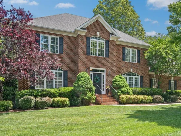 101 Trinity Ct, Lynchburg, VA 24502