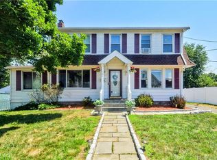 183 Lawn Ave, Stamford, CT 06902