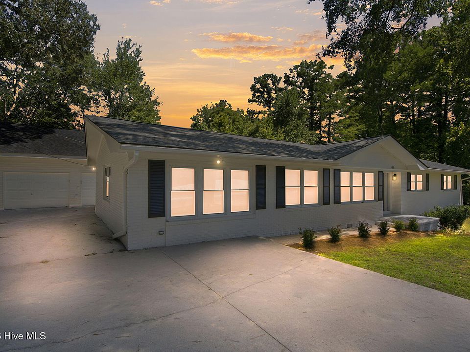 1st image of 409 Sharon Drive