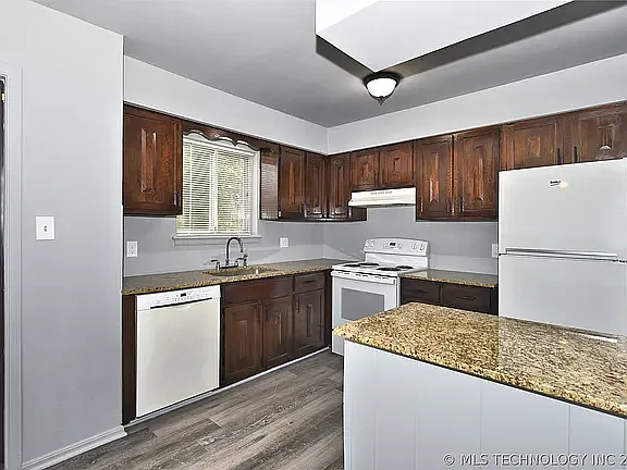 6840 S Toledo Ave #340 — Photo 4