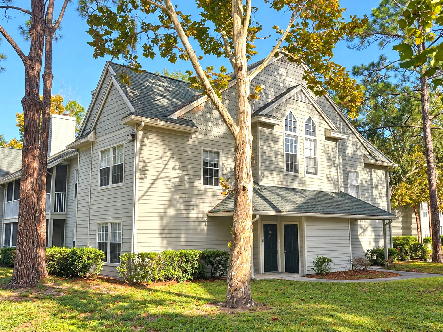 Stylish 2BR/2BA MetroWest Condo with Loft, Fireplace & Pool | Near Orlando Attractions! — Photo 1