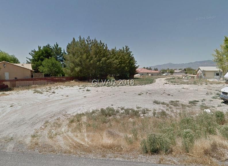 2nd image of 200 Bronco St