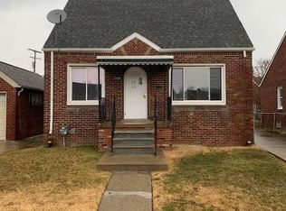 5044 Schlaff St, Dearborn, MI 48126