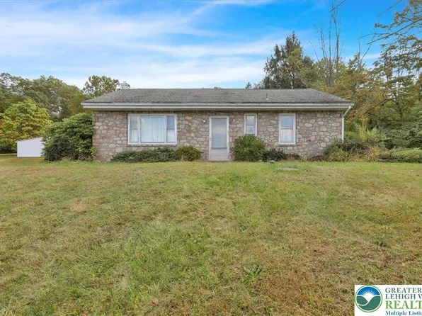 3769 Geryville Pike, Green Lane, PA 18054