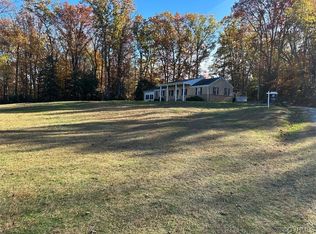 13078 Hill Top Dr, Ashland, VA 23005