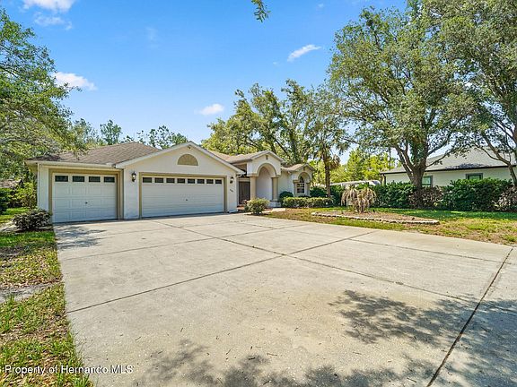 3rd image of 9183 Nightingale Rd