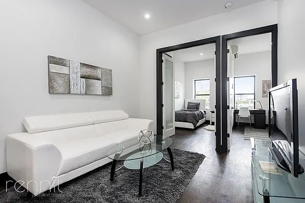 Rented by Rennit Inc. | media 33