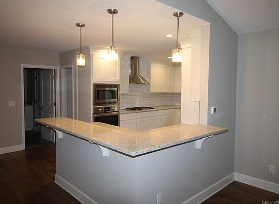 4th image of 43 Mulberry Ct