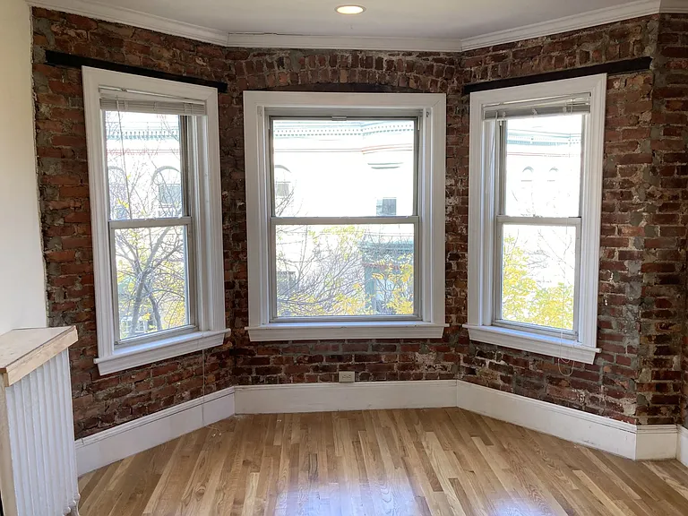 13 Haviland St #1W — Photo 14