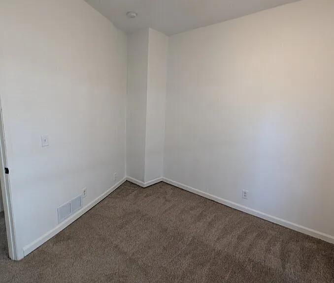 3107 Dupont Ave N #1 — Photo 14