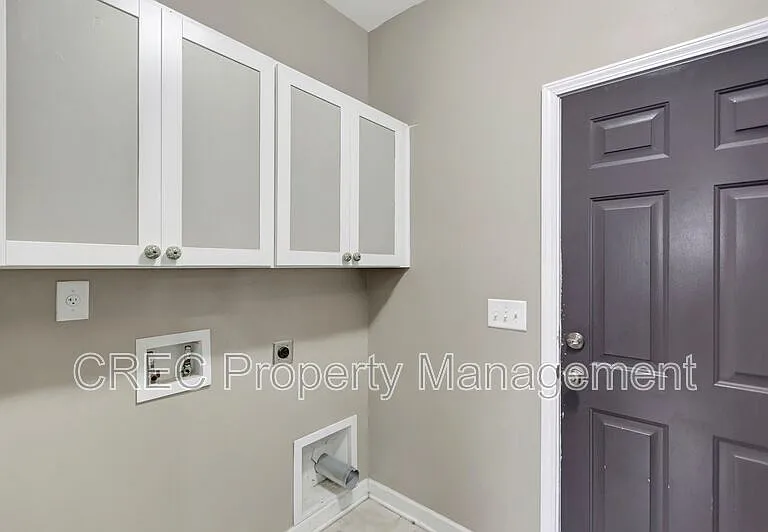 3050 Argyll Dr — Photo 11