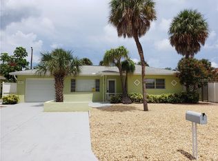 51 Lido Dr, Saint Pete Beach, FL 33706