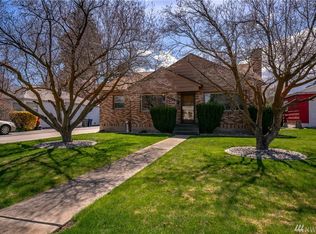 1021 Tyler St, Wenatchee, WA 98801