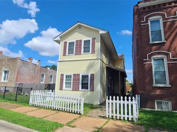 7726 Vermont Ave, Saint Louis, MO 63111