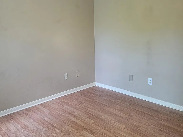 4611 Knoxville St — Photo 15