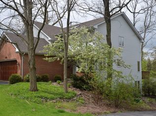 416 Lawrence Ave, Glen Ellyn, IL 60137