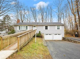 87 Flint St, Trumbull, CT 06611