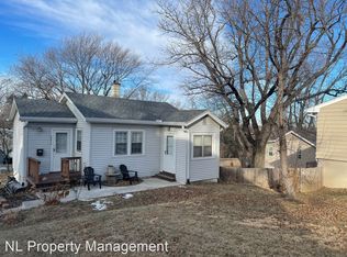 2616 N 69th St, Omaha, NE 68104