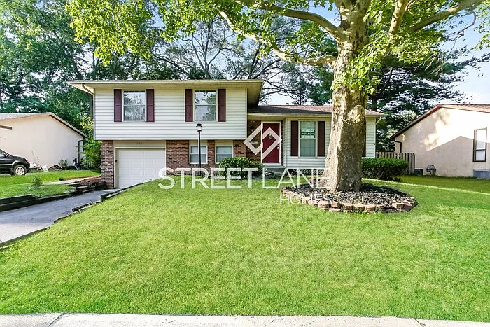 5300 Parkline Dr photo 1