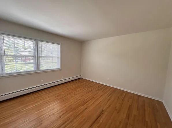 80 Hunt Ave #Avenue6b, Pearl River, NY 10965