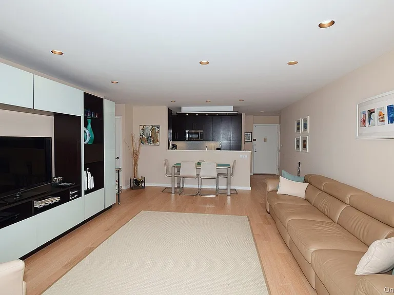 360 Shore Rd #5E — Photo 11