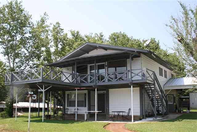 1st image of 500 Oleander Dr