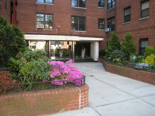 2680 East 19th Street image 1 of 6