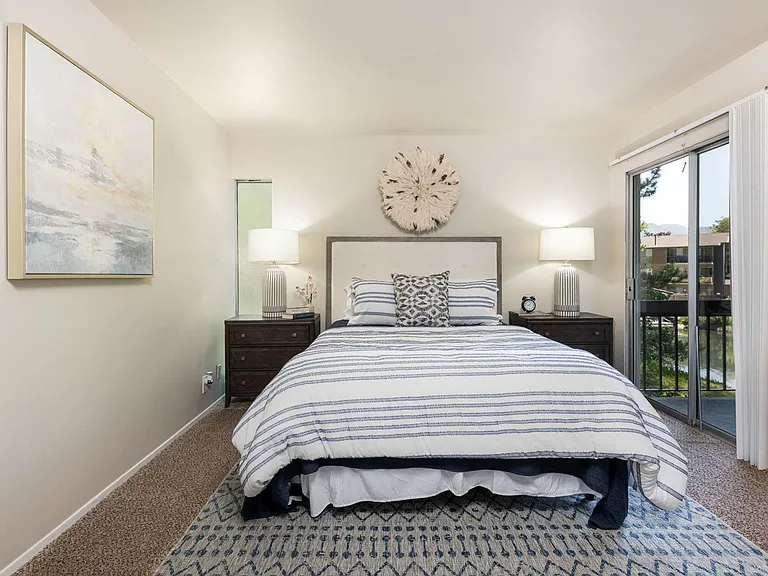 Cobble Creek Apartments — Photo 20