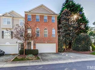 7200 Doverton Ct, Raleigh, NC 27615