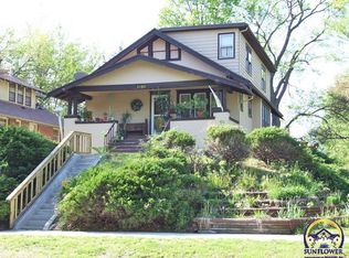 1923 SW Huntoon St, Topeka, KS 66604