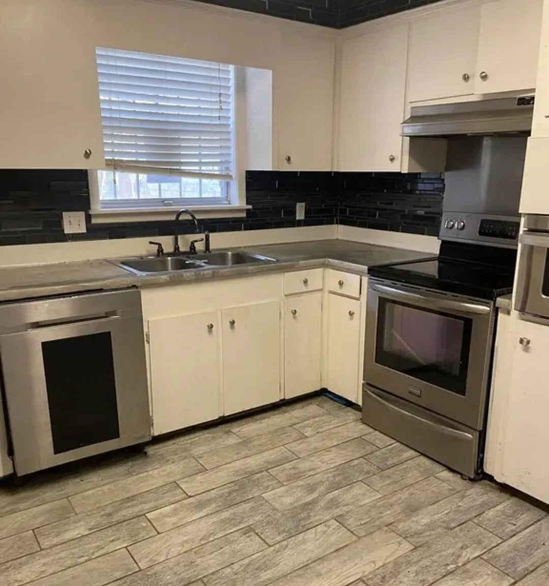 4 bed, 2740 sqft, $1,750 — Photo 4